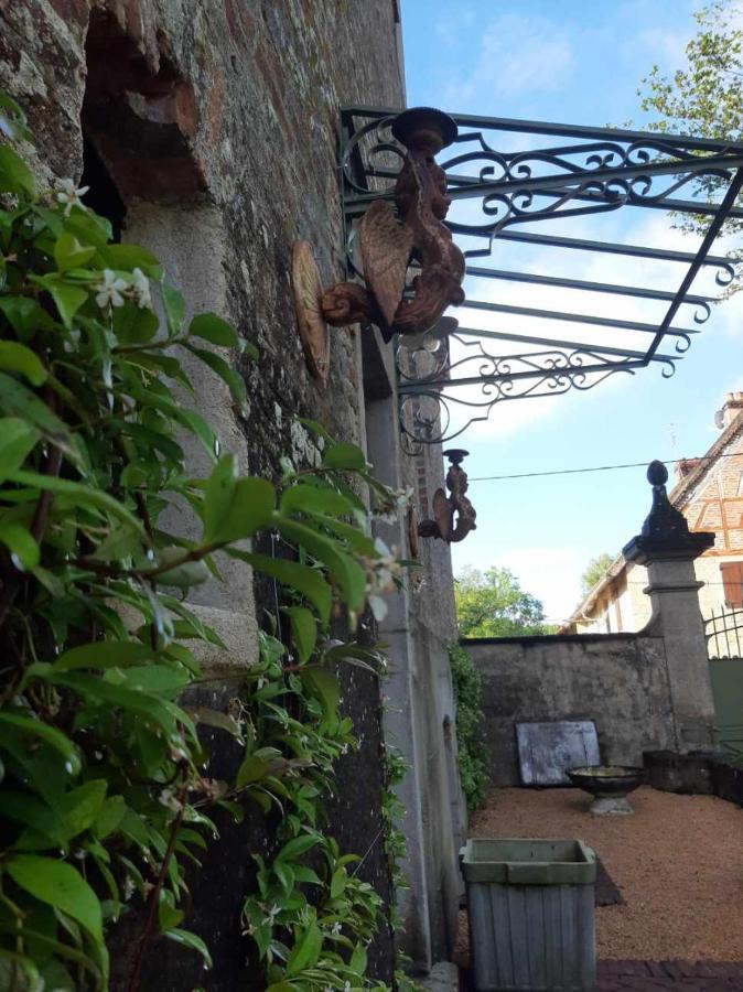 Chambre D'Hotes Madame Branges  Exterior photo